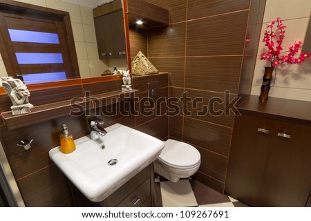 Modern Brown Bathroom Interior Stock Photo 109267691 : Shutterstock