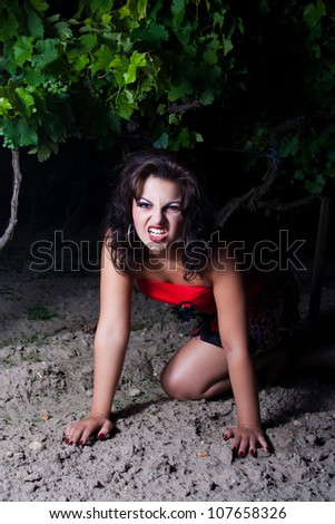 The vampire girl creep on the ground