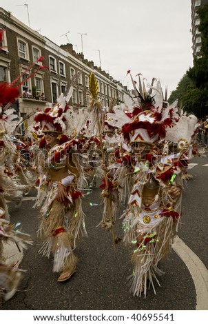 LONDON - AUGUST 25: Dancers from the Paraiso School of Samba float during the Notting Hill Carnival on August 25, 2008 in London, England.