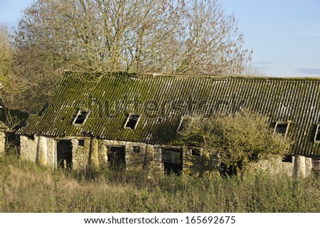 Abandoned Cotswold Stone Farm Buildings Wontley Farm