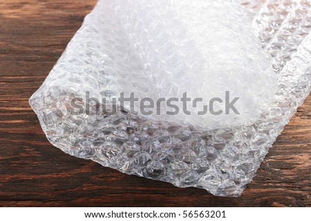 The goffered plastic packing film for transportation of fragile and fighting subjects.