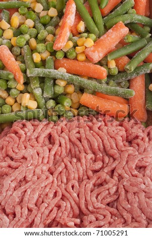 Freshly ground meat for cooking meat delicacies.