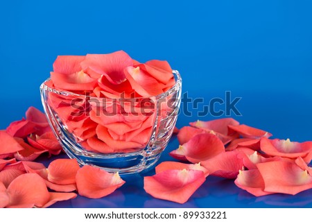 Rose petals in a glass bowl