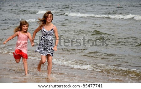Beach happy runners