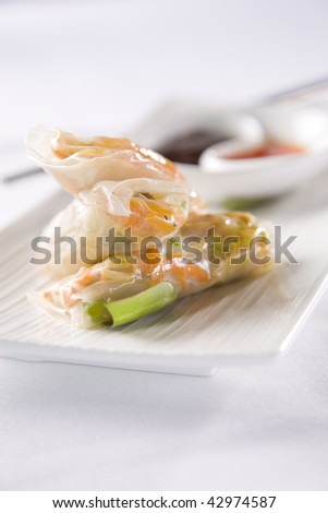 Vietnamese Summer Rolls with dipping sauces