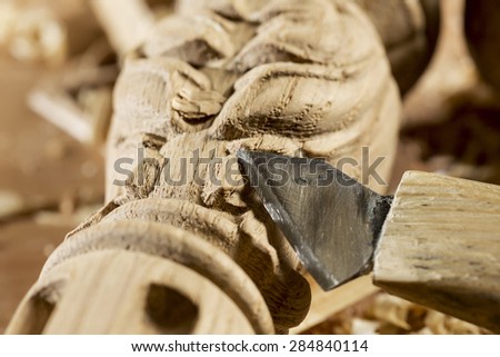 Cutters for wood and wood shavings on table