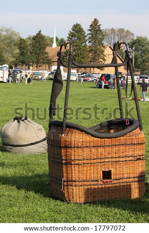 stock photo : Hot Air Balloon Basket 7