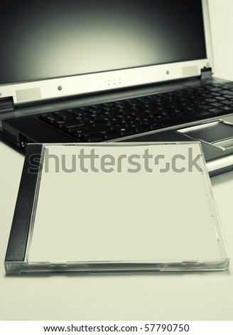blank cd on laptop