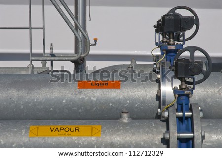 industrial valve for liquid and vapour on board of ship