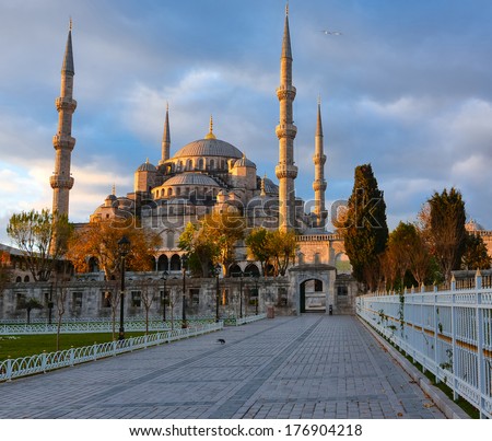 Sultan ahmed Mosque is located in the city of Istambul. It was built during the ruel of Ahmed I. It\'s populary known as the Blue Mosque