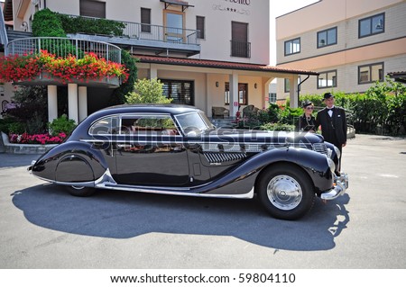 CEVA, CN - AUGUST 21: Vintage car meeting: 