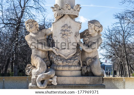 Artichoke Fountain, a highlight of the Buen Retiro Park in Madrid, Spain.