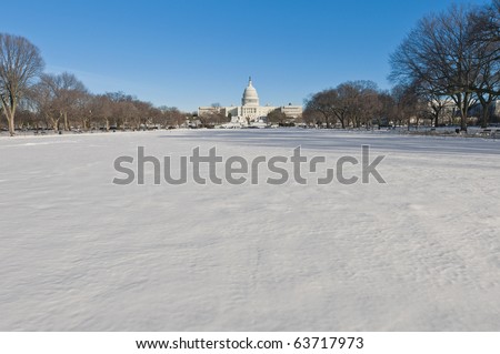 The White House building after a snow blizzard at the Mall in DC, USA