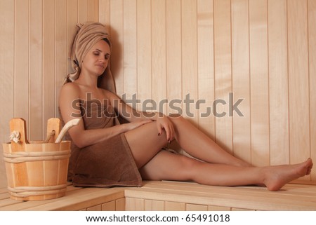 finnish sauna women