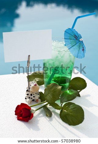 Iced drinks Placed on board in private pools.