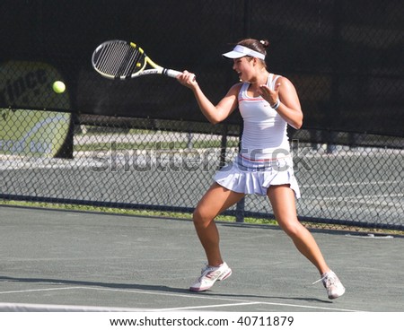 RALEIGH, NC - MAY 16: Lauren Albanese, a USTA Women\'s Pro-Circuit player competes in the RBC Women\'s Challenger tennis tournament at the North Hill\'s Club on May 16, 2009 in Raleigh, N.C.