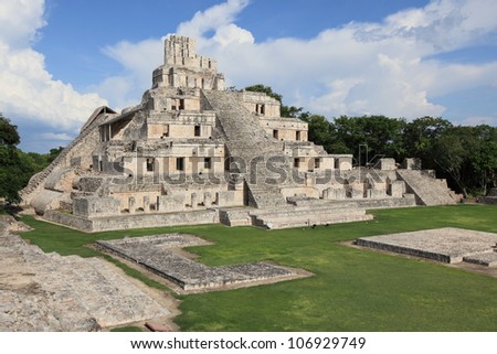 Mayan archaeological site Edzna view 4