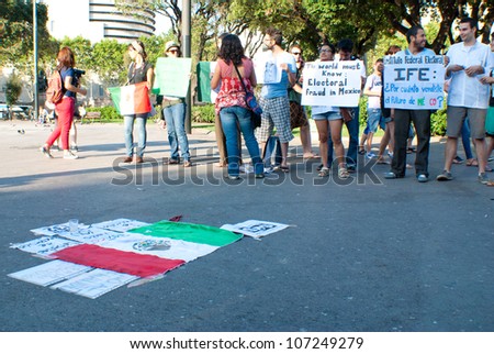 BARCELONA, SPAIN. JULY 8TH: Unidentified Mexican citizens from the \