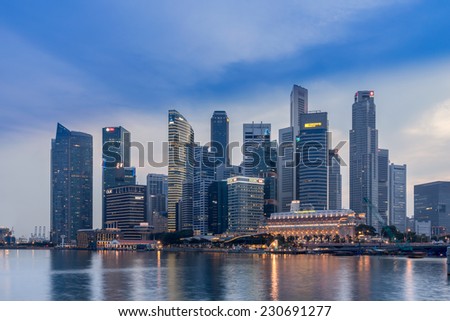 SINGAPORE - NOV 1 : Singapore\'s Marina Bay on November 1st, 2014 in Singapore. Singapore has the third-highest per capita income in the world but one of the world\'s highest income inequalities