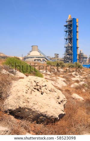 cement factory and calcar rock used as primary raw material
