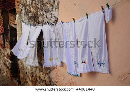 hang outed white laundries