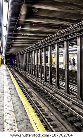 NEW YORK CITY - NOVEMBER 9,2013 New York city subway station in 59th Street