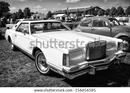PAAREN IM GLIEN, GERMANY - MAY 19: Personal luxury car Lincoln Continental Mark V (black and white), \