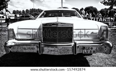 PAAREN IM GLIEN, GERMANY - MAY 19: Personal Luxury Car Lincoln Continental Mark IV, black and white, \
