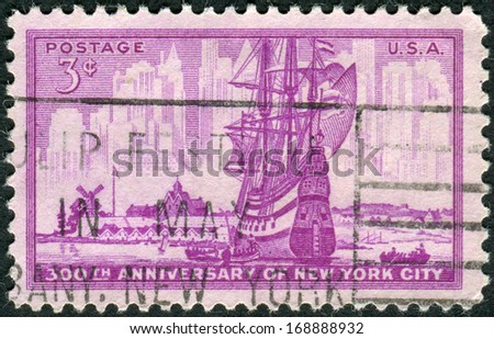 USA - CIRCA 1953: Postage stamp printed in USA, dedicated to the 300th anniversary New York City, shows Dutch Ship in New Amsterdam Harbor, circa 1953