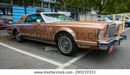BERLIN - MAY 10, 2015: Personal luxury car Lincoln Continental Mark V. 28th Berlin-Brandenburg Oldtimer Day