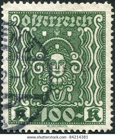 AUSTRIA - CIRCA 1922: A stamp printed in Austria, shows Symbols of Art and Science, circa 1922