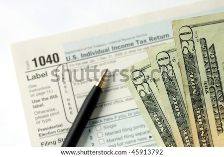 Filing the income tax return by hand