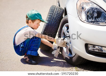 mechanic makes auto repair
