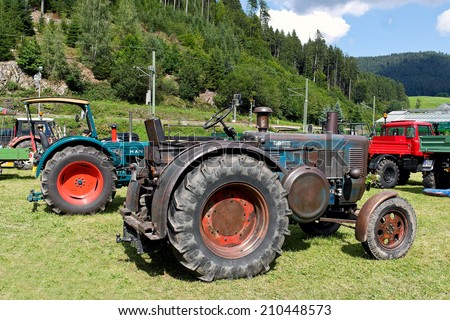 SCHWARZENBERG - AUGUST 9: Tractor LANZ BULLDOG FESTIVAL by Schwoba Claus. Show of old agricultural machinery on August 9, 2014 in Schwarzenberg, Germany.