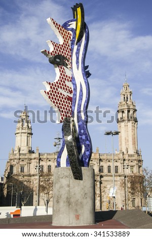 BARCELONA-DEC 31: El Cap de Barcelona on december 31, 2007 in Barcelona. El Cap de Barcelona is a sculpture created by American Pop artist Roy Lichtenstein