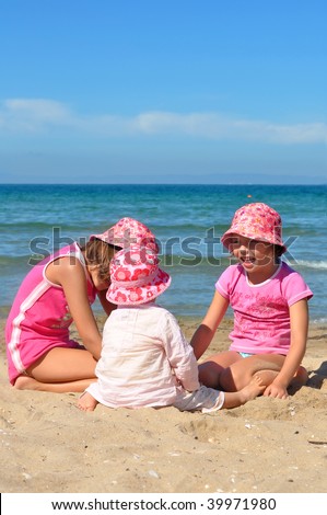 little girls at the beach photos