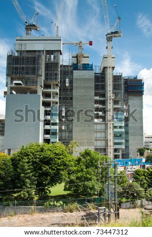 screen system on the construction building (brisbane,qld,australia,march 2011)