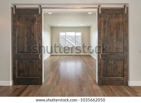 Beautiful Farm House Double Barn Doors