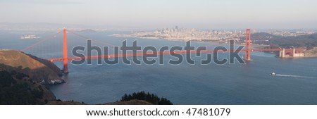 San Francisco and Golden Gate Bridge panorama