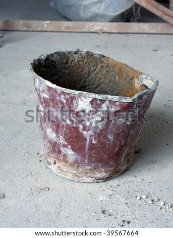 dirty bucket