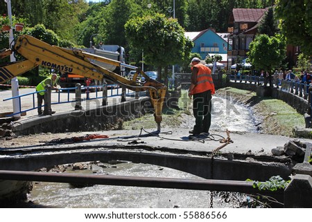 KRYNICA-ZDROJ, POLAND - JUNE 4: flood effects - bridge demolition after the flood June 4, 2010 in Krynica-Zdroj, Poland
