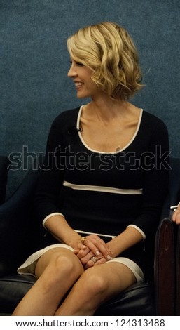 WASHINGTON, DC - JAN.9:  Actress Jenna Elfman, who stars as First Lady Emily Gilchrist in the TV series 