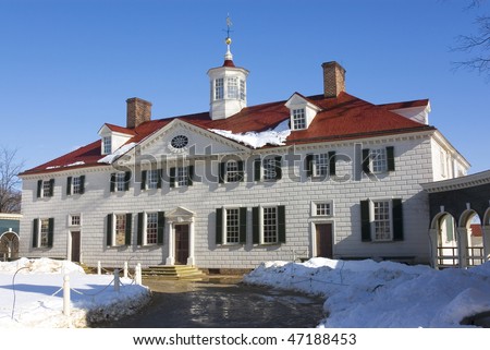 Mount Vernon mansion in winter setting