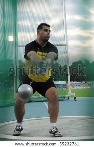 TURIN, ITALY - JUNE 12: Lingua Marco of Italy performs hammer throw during the 2010 Memorial Primo Nebiolo track and field athletics international meeting, on June 12, 2010 in Turin, Italy.