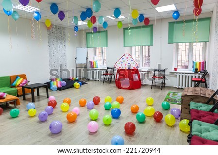 Children\'s room decorated with balloons ready for the holiday, nobody