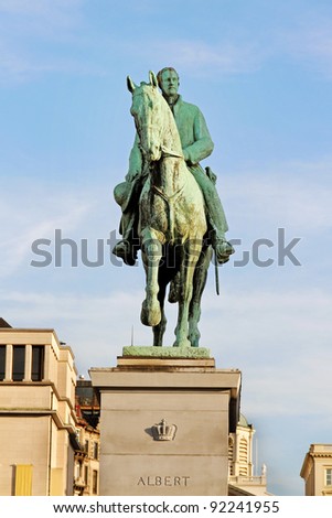 Monument of king Albert on the horse in Brussels.