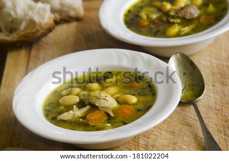 Herby chicken and butter bean soup