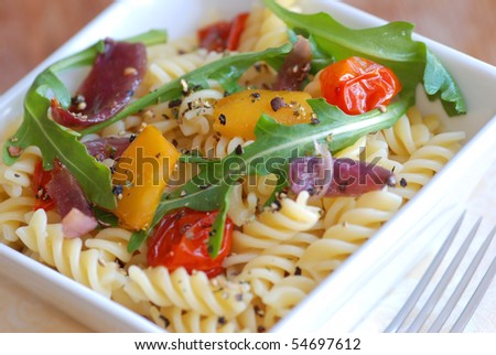 Roasted vegetable pasta salad