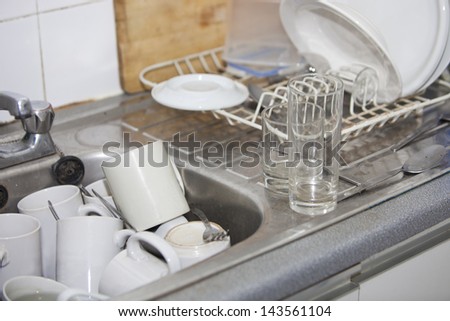 Washing-up in office kitchen sink