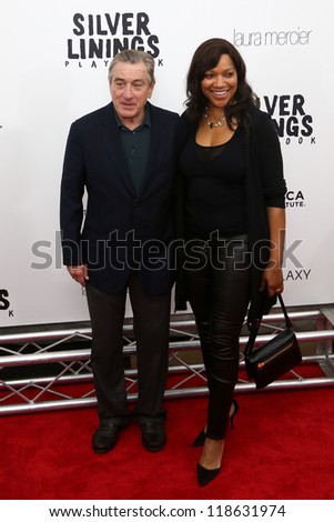 NEW YORK-NOV 12: Actor Robert DeNiro and Grace Hightower attend the premiere of \